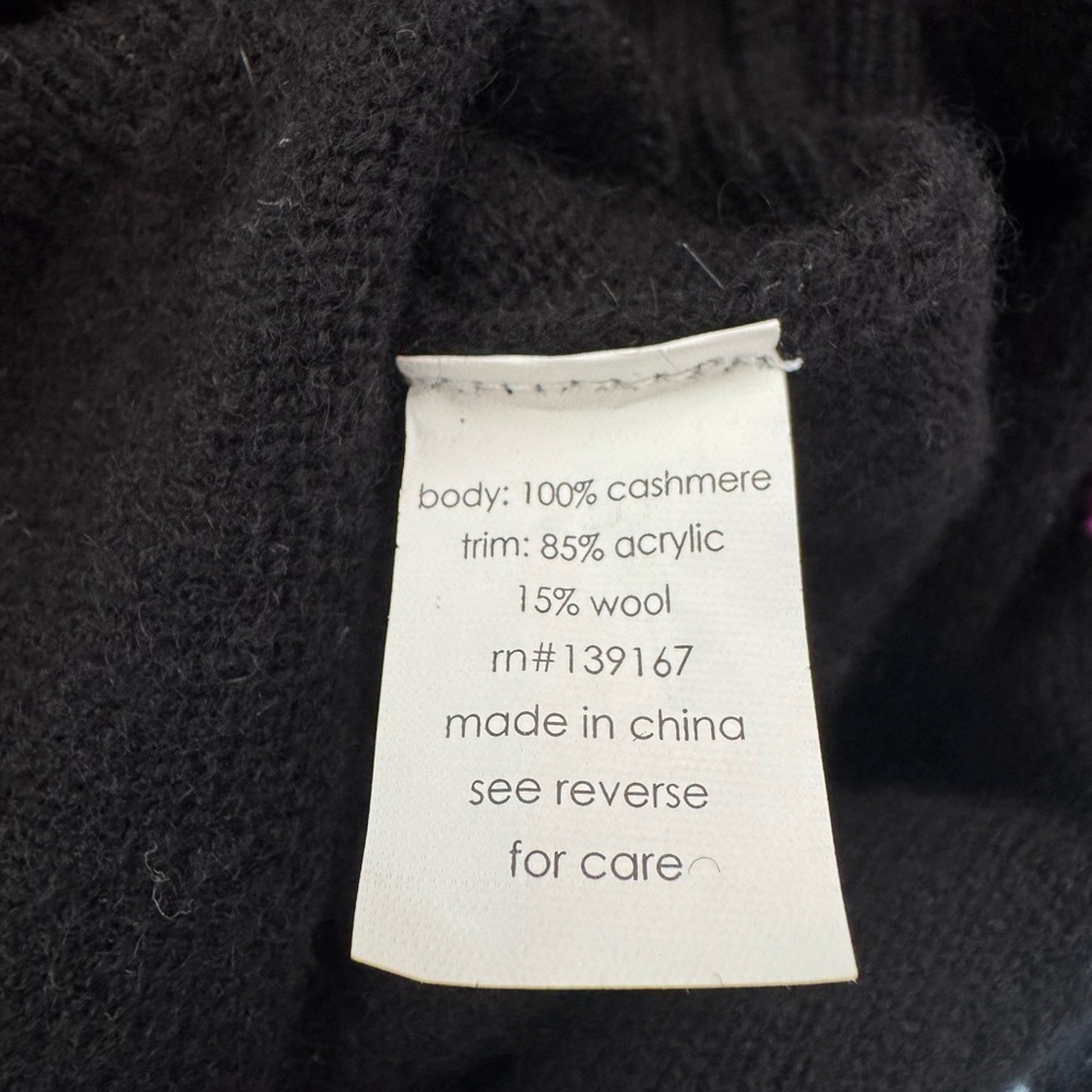 27 Miles Malibu Black Sweater with Vibrant Star Details - Picture 11 of 12